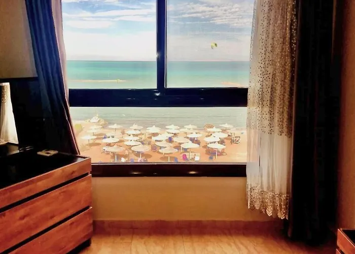 Stunning Seafront With Unobstructed Views * Gurdaka
